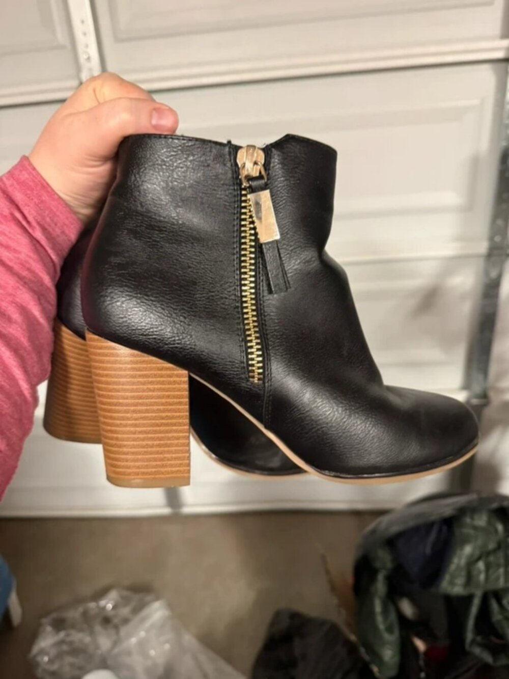Black Ankle Booties Block Heel Women’s Size 10 Side Zip